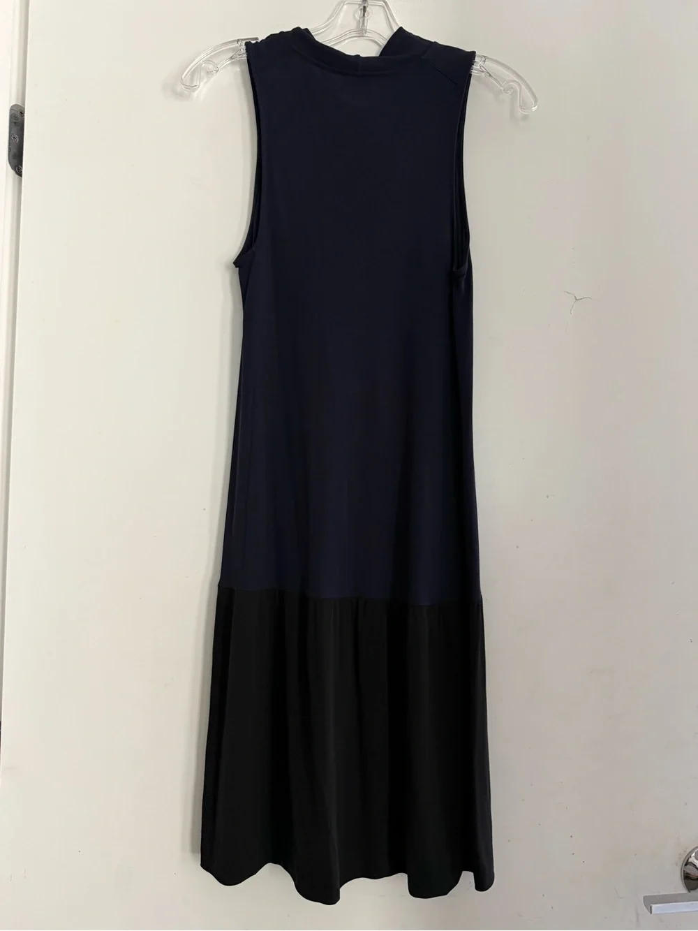 stefano mortari elegant sleeveless